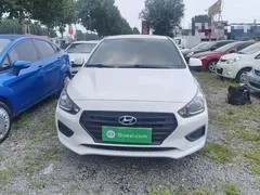 2020 Hyundai Reina 1.4L MT GL, белый — фото 3