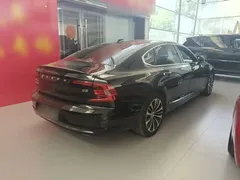2023 Volvo S90, чёрный — фото 7