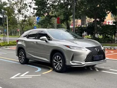 2020 Lexus RX 300 2WD Elite — фото 3