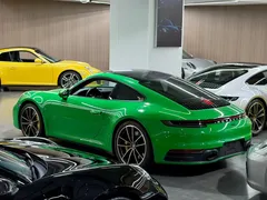 2020 Porsche 911 Carrera 3.0T, зелёный — фото 18