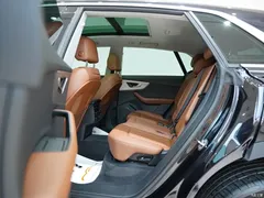 2021 Audi Q8 55 TFSI luxury dynamic model — фото 18