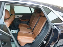2021 Audi Q8 55 TFSI luxury dynamic model — фото 19