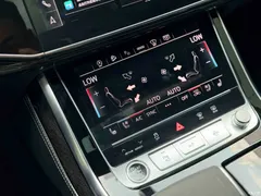 2022 Audi Q8 55 TFSI exclusive dynamic model — фото 4
