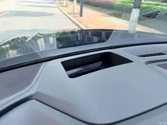 2022 Audi Q8 55 TFSI exclusive dynamic model — фото 7