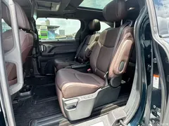 2023 Toyota Granvia 2.5L Hybrid flagship VIP — фото 9