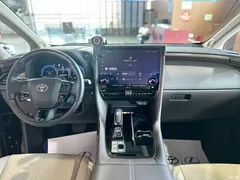 2024 Toyota Alphard Hybrid 2.5L Premium — фото 14