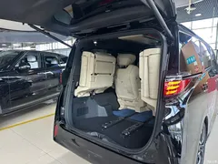 2024 Toyota Alphard Hybrid 2.5L Premium — фото 22