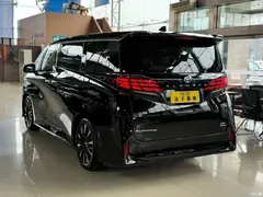 2024 Toyota Alphard Hybrid 2.5L Premium — фото 24