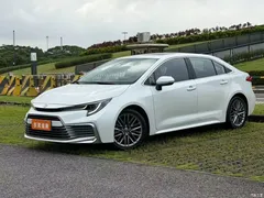 2021 Toyota Lingshang 2.0L Luxury — фото 1