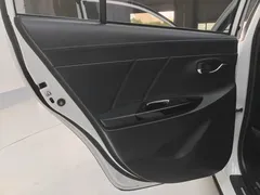2022 Toyota Yaris L Zhixuan X 1.5L CVT PLUS, белый — фото 17