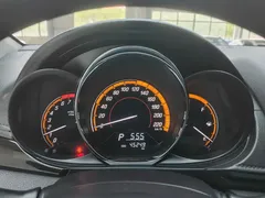 2022 Toyota Yaris L Zhixuan X 1.5L CVT PLUS, белый — фото 21