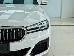 2021 BMW 5 Series Imported 530i M Sports Package — фото 4