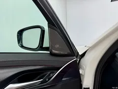 2021 BMW 5 Series Imported 530i M Sports Package — фото 8