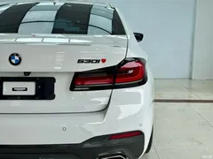 2021 BMW 5 Series Imported 530i M Sports Package — фото 25