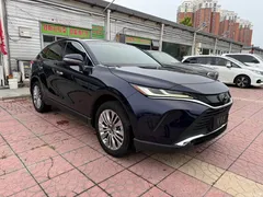 2022 Toyota Harrier 2.0L CVT 2WD Premium — фото 3