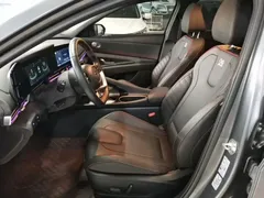 2022 Hyundai Elantra 1.5L CVT 20th Anniversary — фото 15