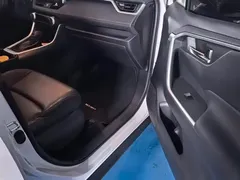 2020 Toyota Wildlander 2.0L CVT 4WD Luxury, белый — фото 5