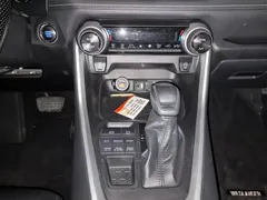 2020 Toyota Wildlander 2.0L CVT 4WD Luxury, белый — фото 15