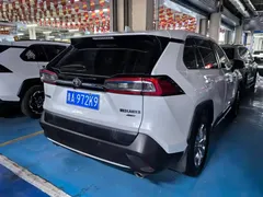 2020 Toyota Wildlander 2.0L CVT 4WD Luxury, белый — фото 17