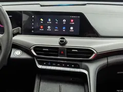 2021 Changan UNI-T 1.5T Excellent Type — фото 12