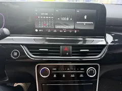 2023 Kia Seltos 1.5L CVT Luxury, белый — фото 14