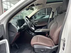 2023 BMW X1 sDrive20Li X, белый — фото 4
