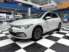 2023 Volkswagen Golf 280TSI DSG Pro, белый — фото 1