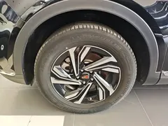 2022 Hongqi HS5 2.0T, чёрный — фото 23