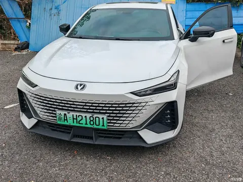 Changan UNI-V 2023
