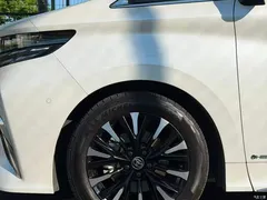 2024 Toyota Alphard Hybrid 2.5L Premium — фото 3