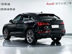 2022 Audi Q5L Sportback 45 TFSI Luxury — фото 4