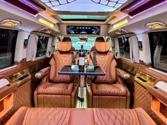 2022 Mercedes-Benz V-Class V 260 L Long Wheelbase Luxury, чёрный — фото 26