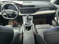 2022 Geely Atlas 1.8T DCT Smart, белый — фото 8