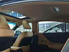2022 Lexus ES 200, синий — фото 10