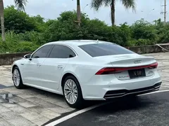 2024 Audi A7L A7 L 45TFSI S-line Dream-Building Liquid Crystal Set, белый — фото 4
