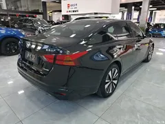 2021 Nissan Teana 2.0L XL Comfort — фото 18