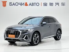 2022 Audi Q3 35 TFSI — фото 1