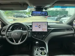 2021 Toyota Camry 2.5G Luxury — фото 8