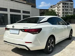 2022 Nissan Sylphy 1.6L XL CVT, белый — фото 7