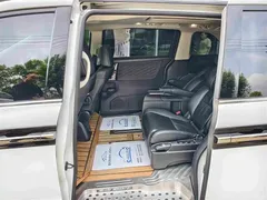2019 Honda Alison 2.0L Hybrid Luxury — фото 14
