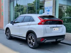 2021 Mitsubishi Yi Ge 1.5T CVT 2WD Dream, белый — фото 4