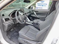 2021 Mitsubishi Yi Ge 1.5T CVT 2WD Dream, белый — фото 7