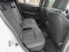 2021 Mitsubishi Yi Ge 1.5T CVT 2WD Dream, белый — фото 11