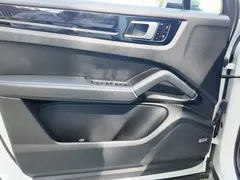 2019 Porsche Cayenne Coupe 3.0T, белый — фото 7