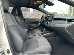 2021 Toyota Levin 185T CVT Luxury, белый — фото 20