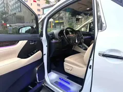2021 Toyota Alphard Hybrid 2.5L Luxury, белый — фото 7