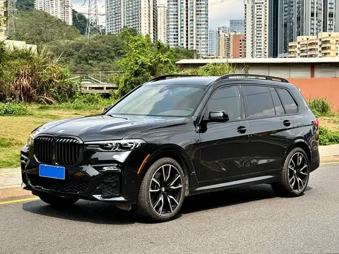 2022 BMW X7 xDrive40i Premium M Sport Package