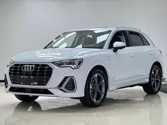 2022 Audi Q3 35 TFSI, белый — фото 1