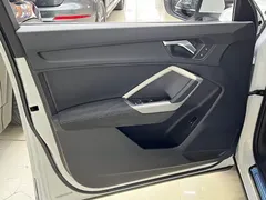 2022 Audi Q3 35 TFSI, белый — фото 20