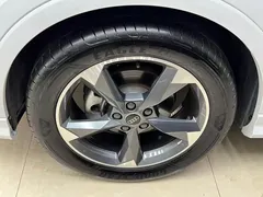 2022 Audi Q3 35 TFSI, белый — фото 25